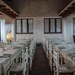 Sandalyon فندق سان تيودورو