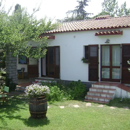 Sandalyon Hotel 3*