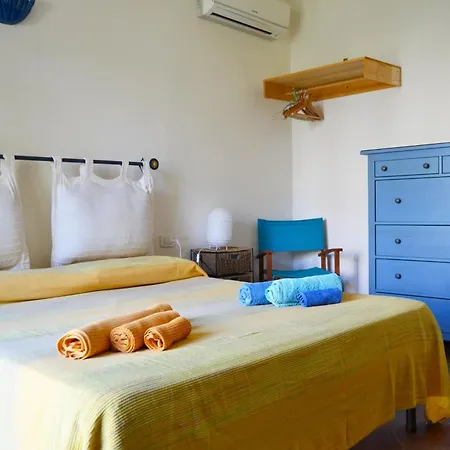 Sandalyon San Teodoro (Sardinia)