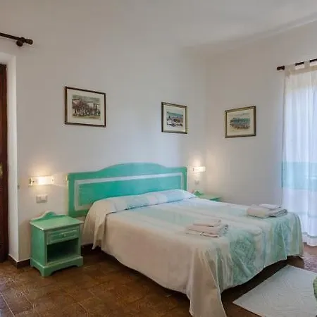 Sandalyon 3* San Teodoro (Sardinia)