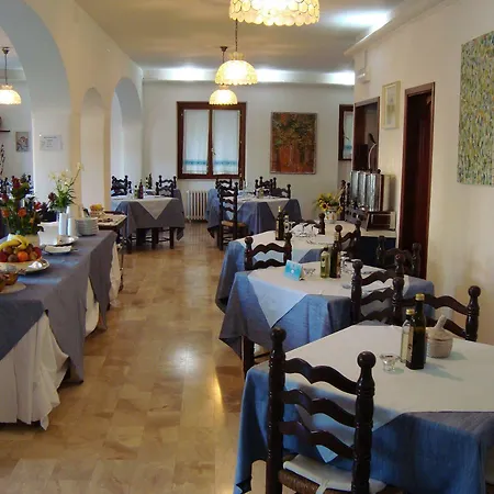 Sandalyon Hotel San Teodoro (Sardinia)