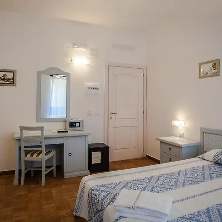 Sandalyon Hotel San Teodoro (Sardinia)