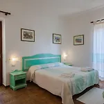 Sandalyon Hotel 3*