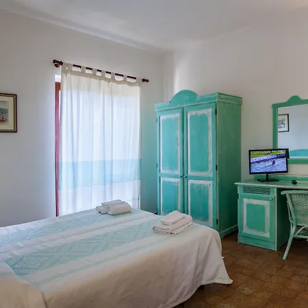 Sandalyon Hotel 3*