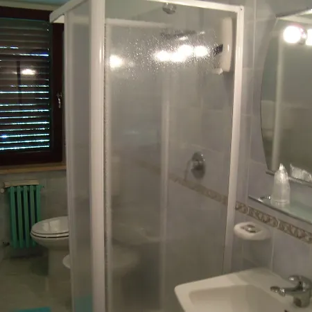 Hotel Sandalyon 3*