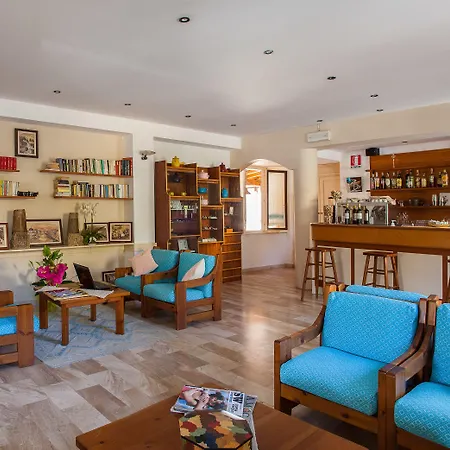 מלון Sandalyon סאן תאודורו