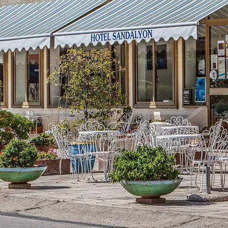 Sandalyon 3* סאן תאודורו