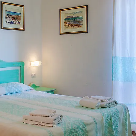 Hotel Sandalyon 3*